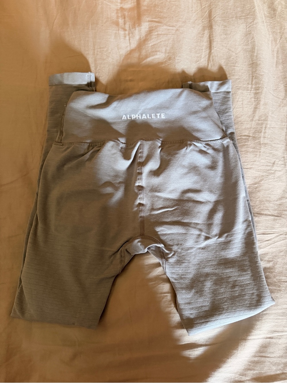 Alphalete High-Rise Light Gray Sculpting Leggings